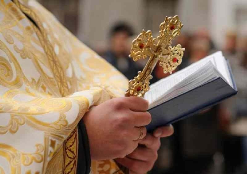  Nouă parohii vacante pentru preoţii din Iaşi care vor să se transfere: cinci sunt în judeţ