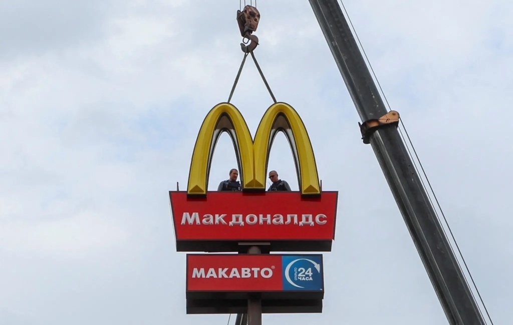  Aleksandr Lukaşenko, preşedintele Belarus, a ironizat plecarea McDonald’s din ţara sa