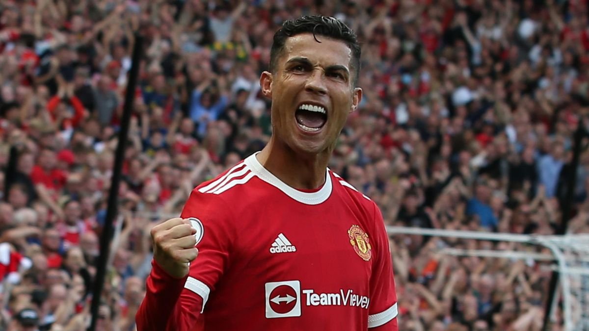  Cristiano Ronaldo a fost dat afară de la Manchester United. Un interviu problemă