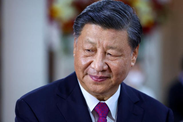  Expert: Xi Jinping riscă să piardă controlul şi se va grăbi să reprime protestele