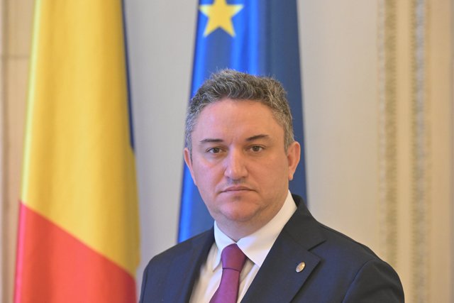  Cu ocazia Zilei Naționale a României, deputatul Marius Ostaficiuc transmite un mesaj care să exprime realitatea zilelor noastre (P)
