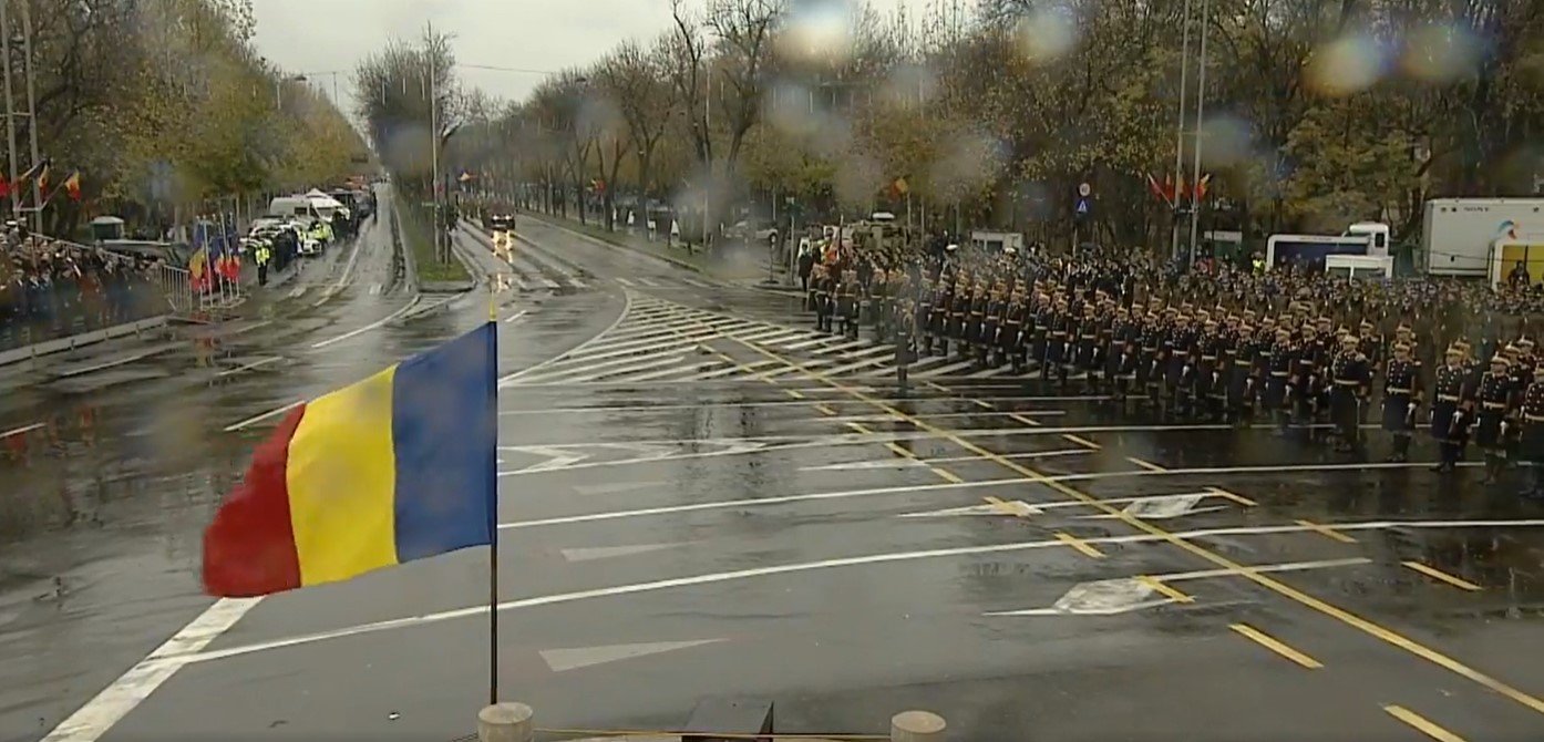  LIVE – Paradă militară 1 Decembrie: Imagini de la manifestaţiile programate în capitală