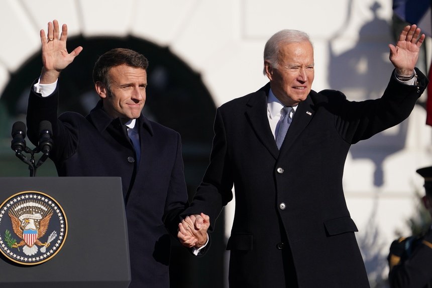  Macron, la Casa Albă: „Trebuie să redevenim fraţi de arme”