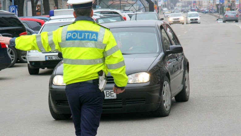  Razie la Rutieră în zona Paşcani: în 50 de vehicule controlate s-au dat 30 de sancţiuni