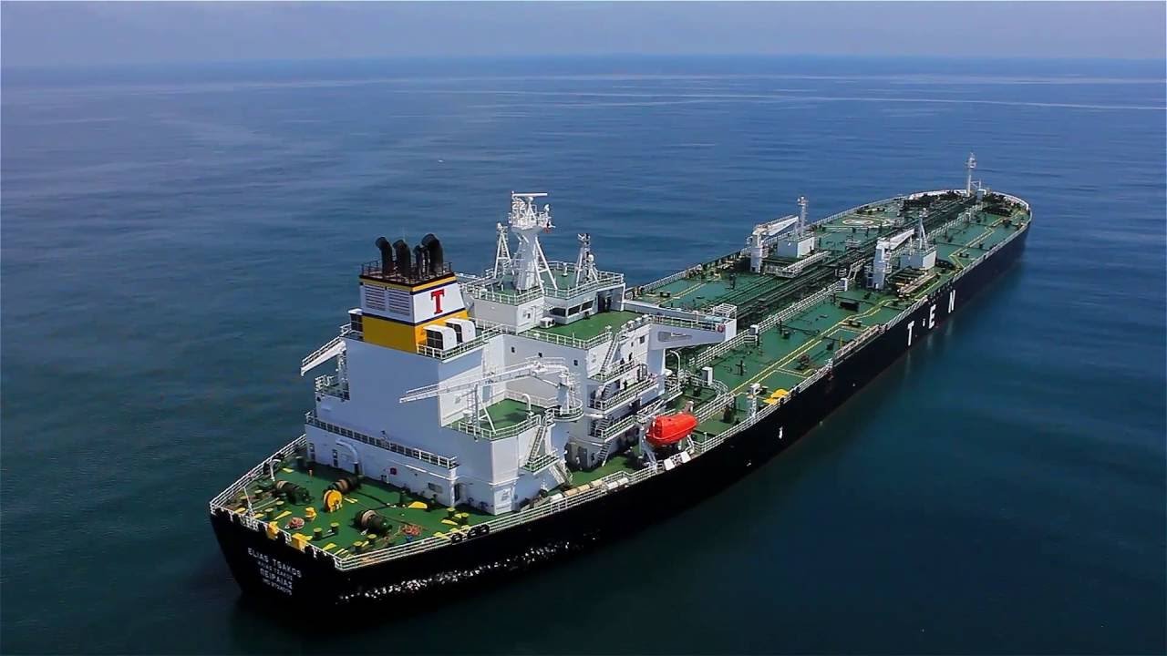  Rusia îşi dezvoltă o flotă-fantomă de zeci de petroliere pentru a păcăli sancţiunile occidentale
