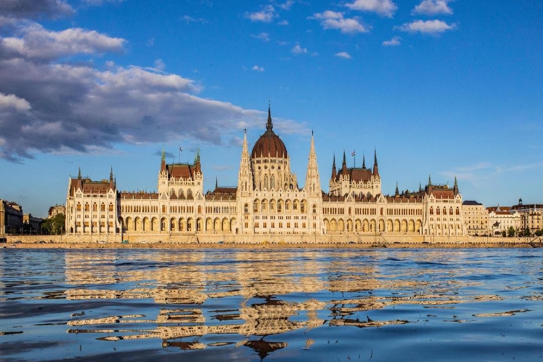  Comisia Europeană susţine că reformele din Ungaria nu sunt suficiente pentru a debloca banii din fondurile UE