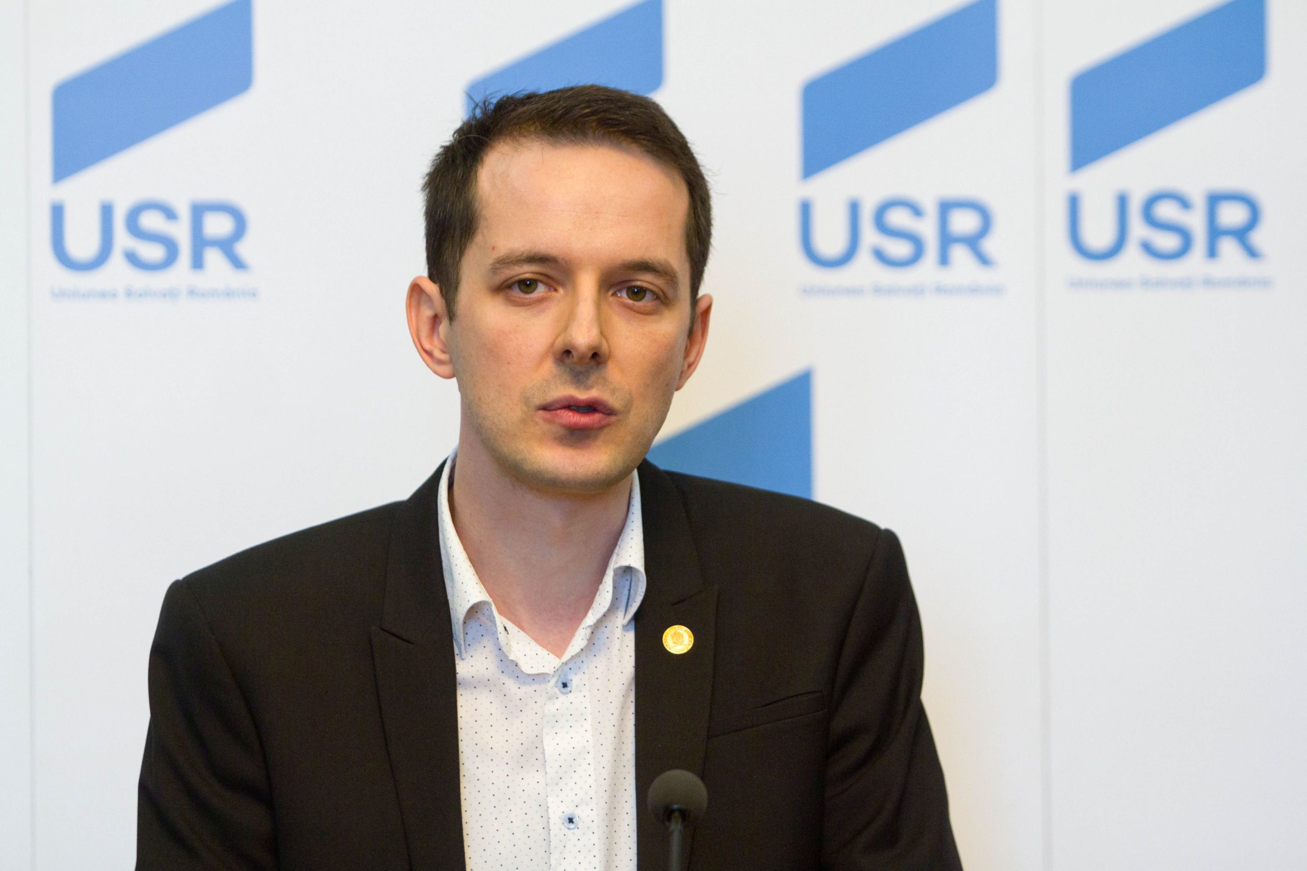  Cristian Seidler (USR): Coaliţia doreşte să salveze pensiile speciale printr-un proiect de lege neconstituţional