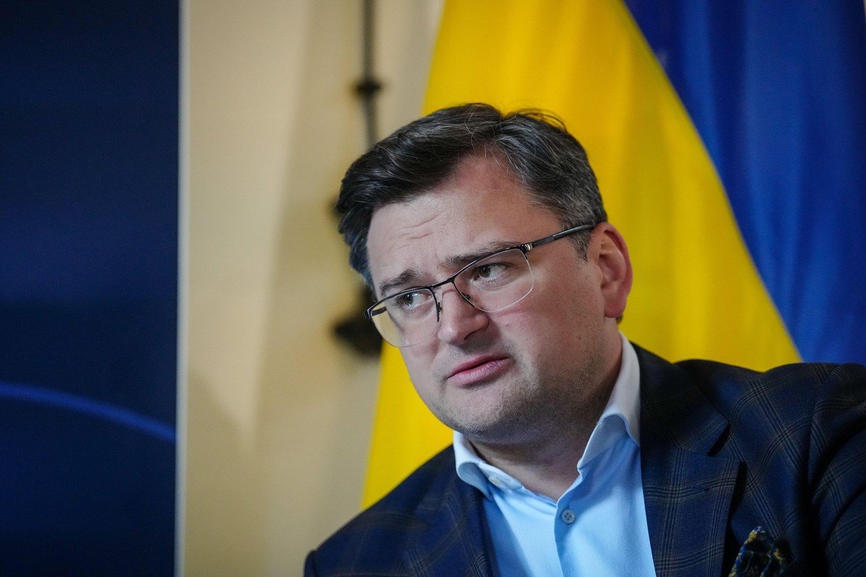  Ministrul ucrainean de externe acuză statele cu poziţie neutră că sunt de partea Rusiei