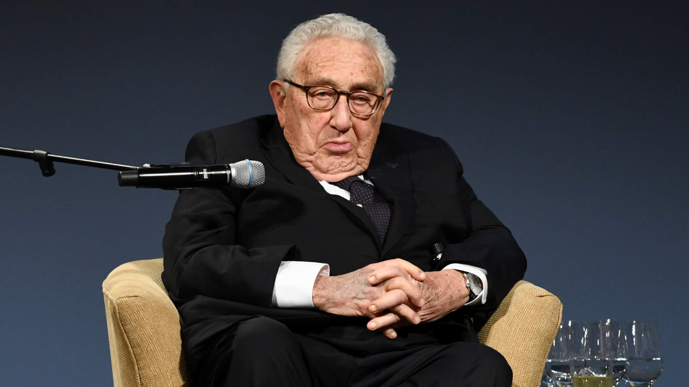  Henry Kissinger, fostul şef al diplomaţiei americane, susţine aderarea Ucrainei la NATO