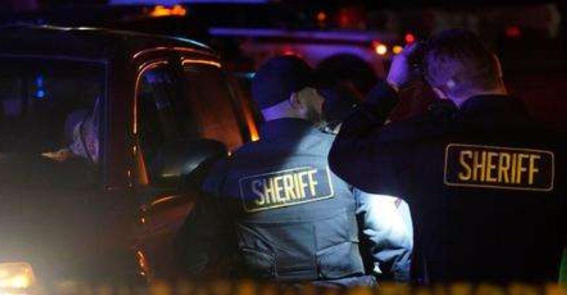  Dublu atac în apropiere de San Francisco: cel puţin şapte persoane au fost ucise