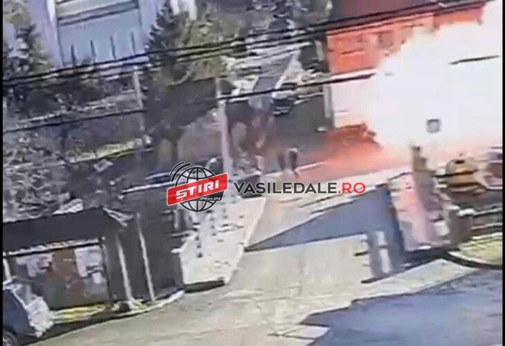  VIDEO Momentul în care o rulotă tip fast-food explodează în Maramureș. O fetiță de trei ani, rănită grav