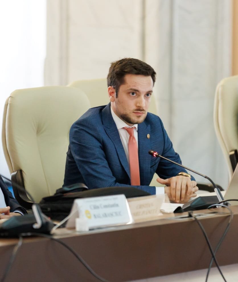  Deputatul USR Filip Havârneanu: „Rotația premierilor din coaliție nu are legătură cu vreun bine pentru România, ci cu datoriile de partid” (P)