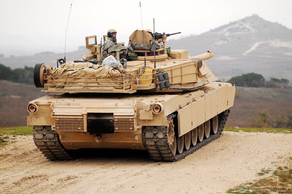  Joe Biden anunţă că SUA trimit 31 de tancuri Abrams în Ucraina