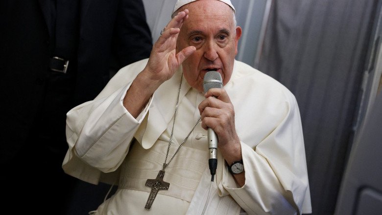  Papa Francisc: Homosexualitatea nu este o crimă
