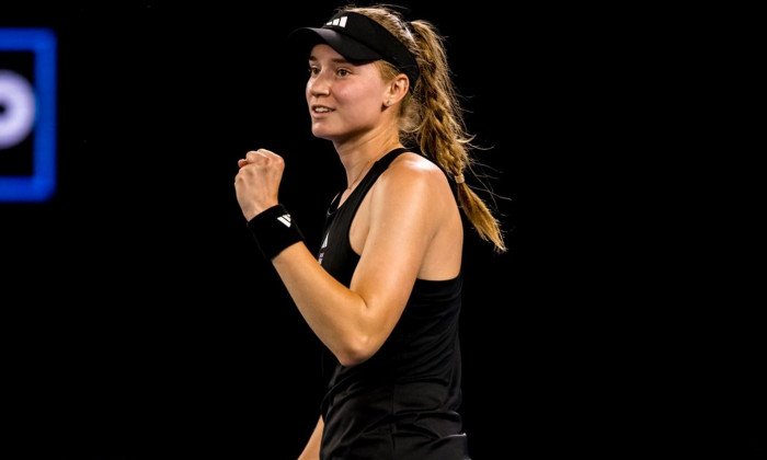  Elena Rybakina a învins-o pe Victoria Azarenka şi este prima finalistă de la Australian Open