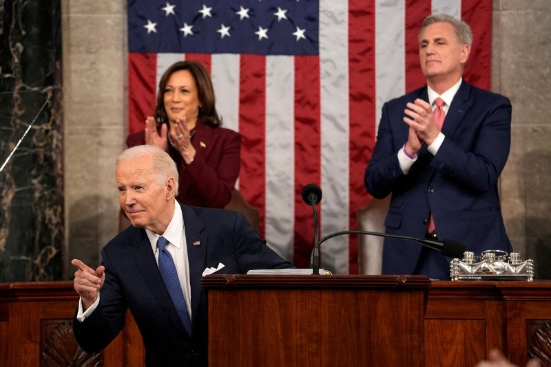 VIDEO Președintele american Joe Biden, huiduit în Congres la discursul despre Starea Uniunii.| I s-a strigat „Mincinosule” iar republicanii au protestat zgomotos