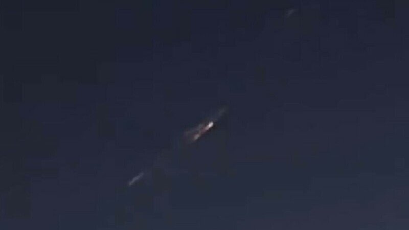  VIDEO Obiect zburător neindentificat surprins pe cer, în Montana. Spaţiul aerian a fost închis temporar