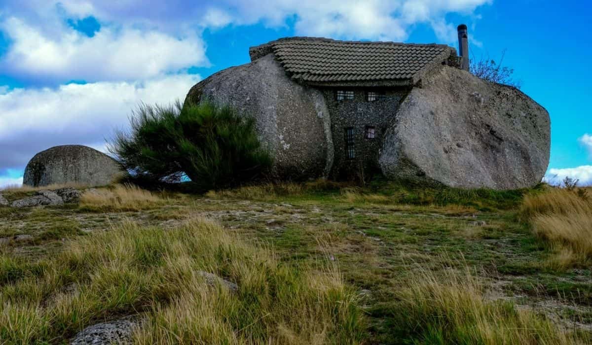  VIDEO Cea mai ciudată casă din lume. Nu are nicio urmă de tehnologie