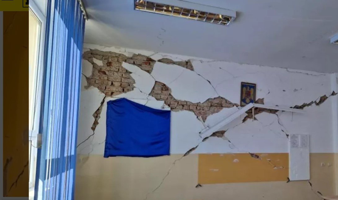  139 de cereri de despăgubire din 16 judeţe în urma cutremurelor din Gorj