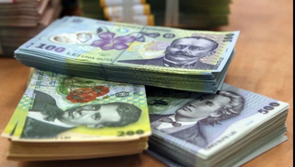  Nababii lui Chirica aşteaptă bonusurile: unii directori vor ajunge la venituri de 5.000 de euro pe lună