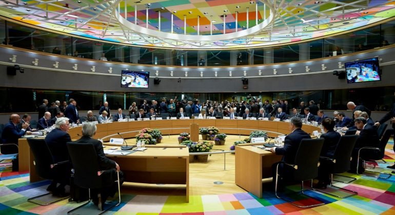  Declaraţie a Consiliului European: Nicio ţară nu are dreptul să îşi invadeze vecinul
