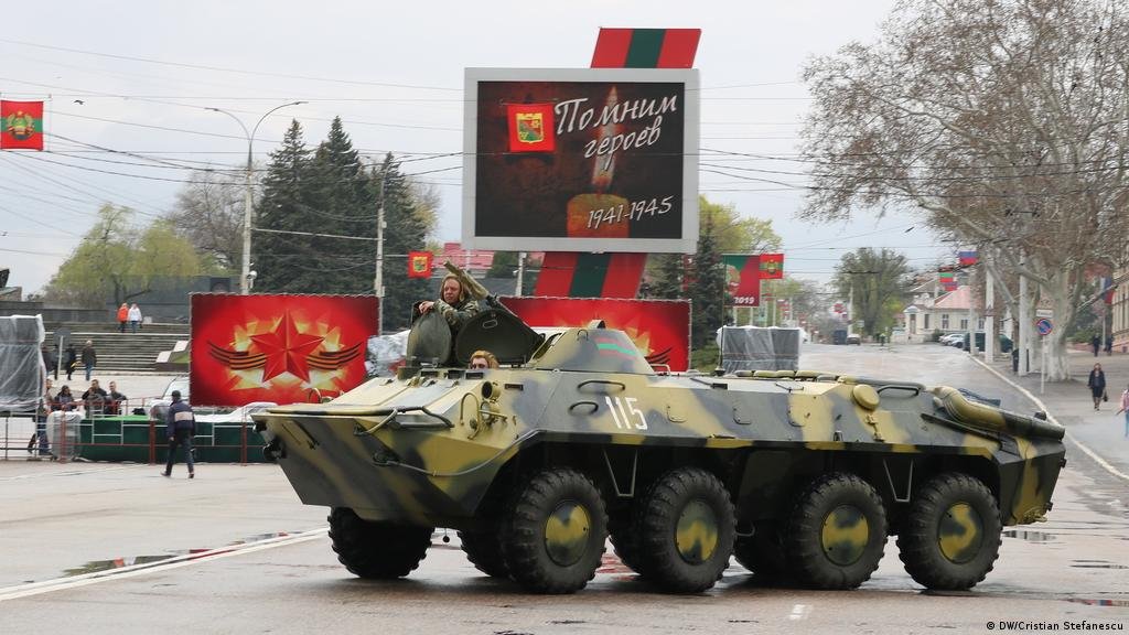  Rusia ameninţă cu o intervenţie militară în Transnistria
