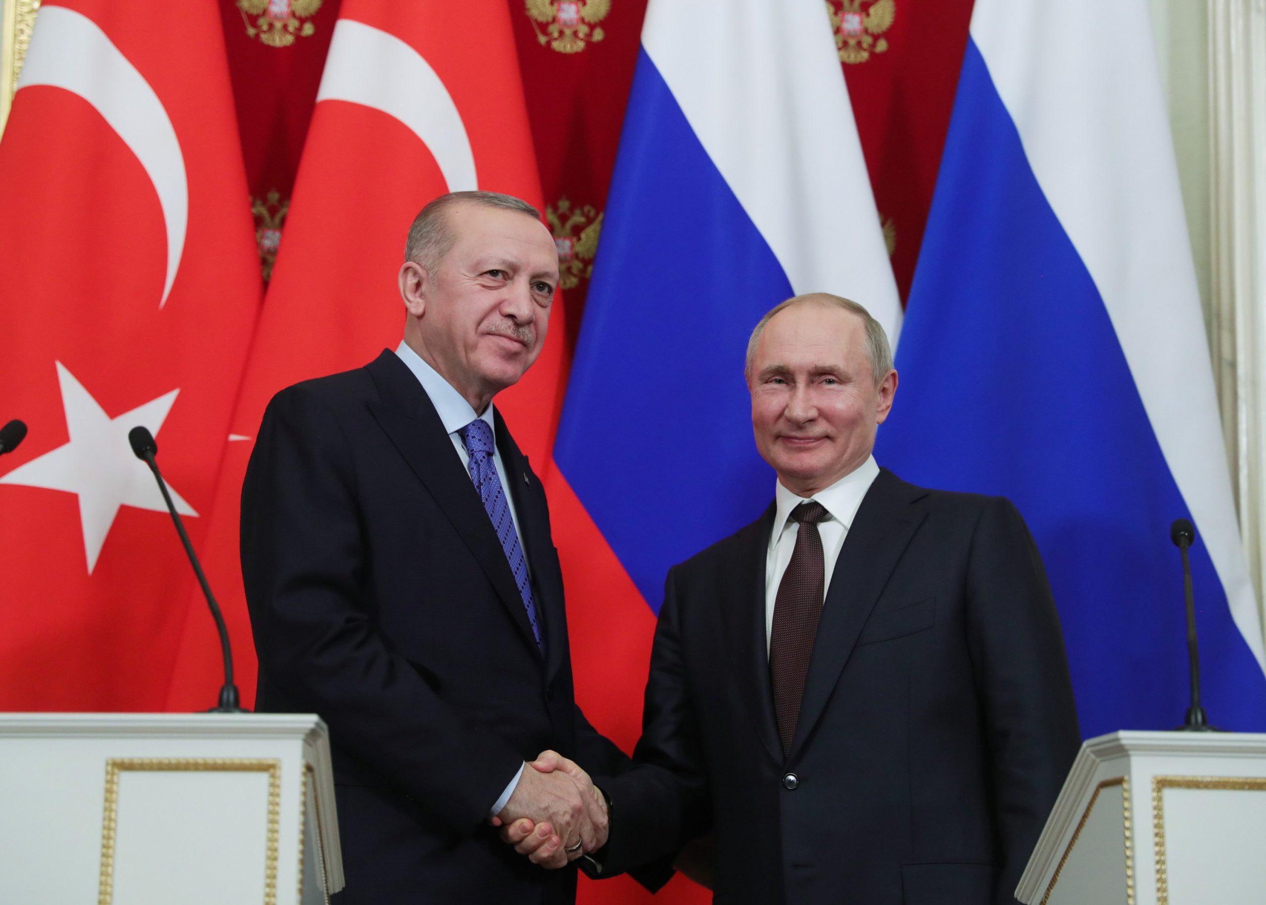  Preşedintele Erdogan a vorbit din nou cu Putin la telefon. Ce i-a cerut ţarului de la Kremlin?