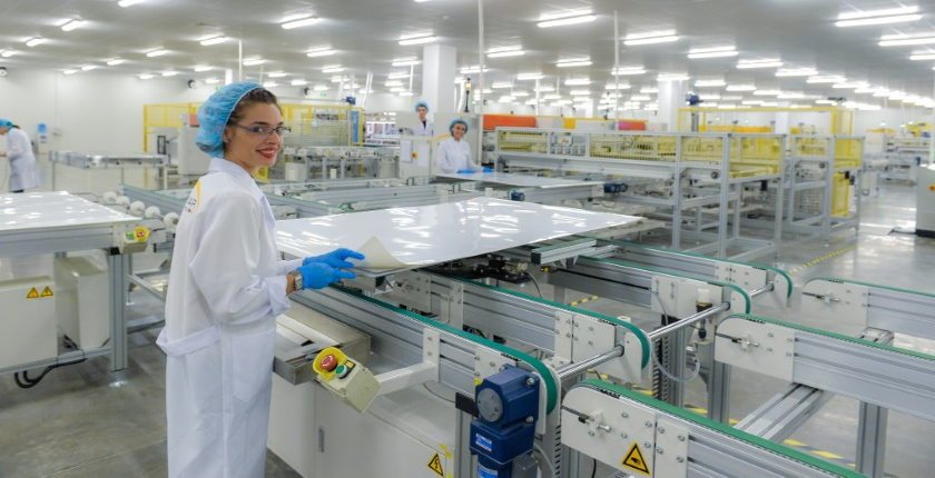  Investiție uriaşă, de un miliard de euro, într-o fabrică de panouri solare în România