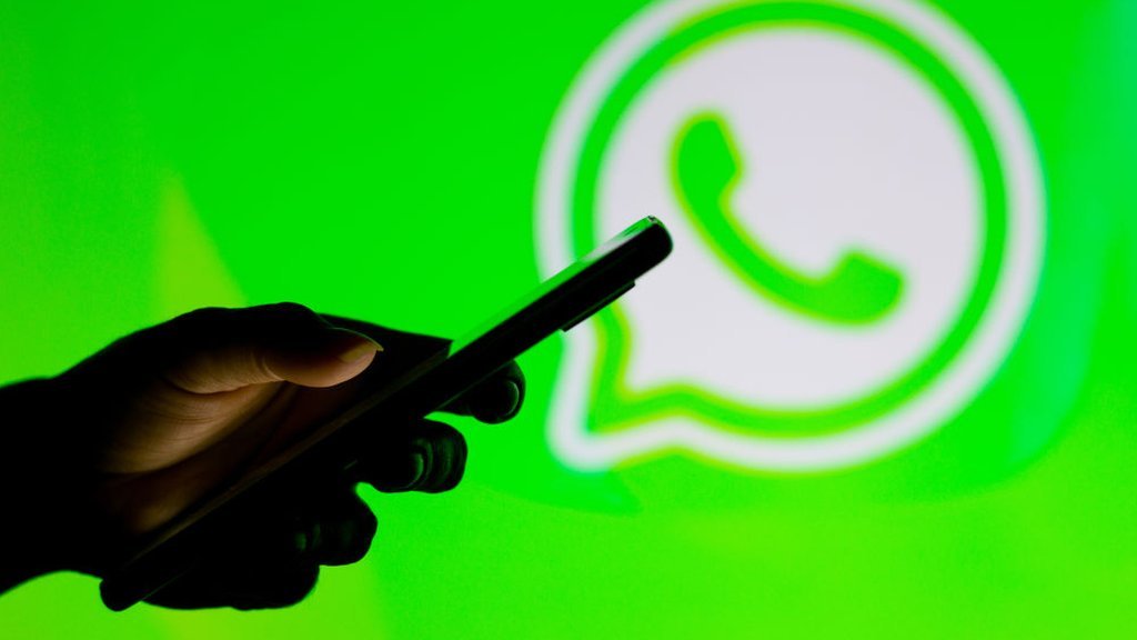  UE: WhatsApp a fost de acord să fie mai transparentă cu privire la modificările aduse politicii sale de confidenţialitate