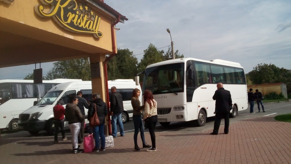  Un bărbat beat şi fără permis a furat un microbuz de transport călători din autogara Tecuci