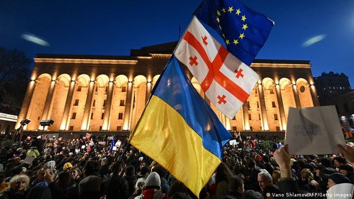  Ucraina dezminte orice implicare în protestele antiguvernamentale din Georgia