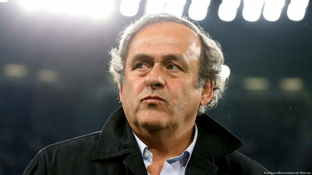  Michel Platini afirmă că nu va reveni în lumea fotbalului