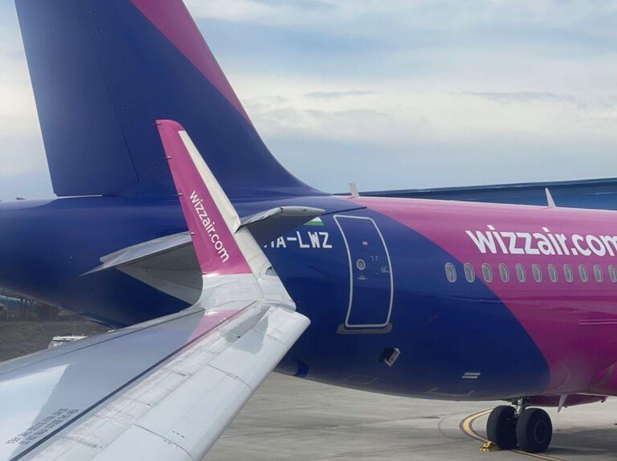  VIDEO A fost filmat momentul când două aeronave Wizz Air se ciocnesc pe Aeroportul Suceava