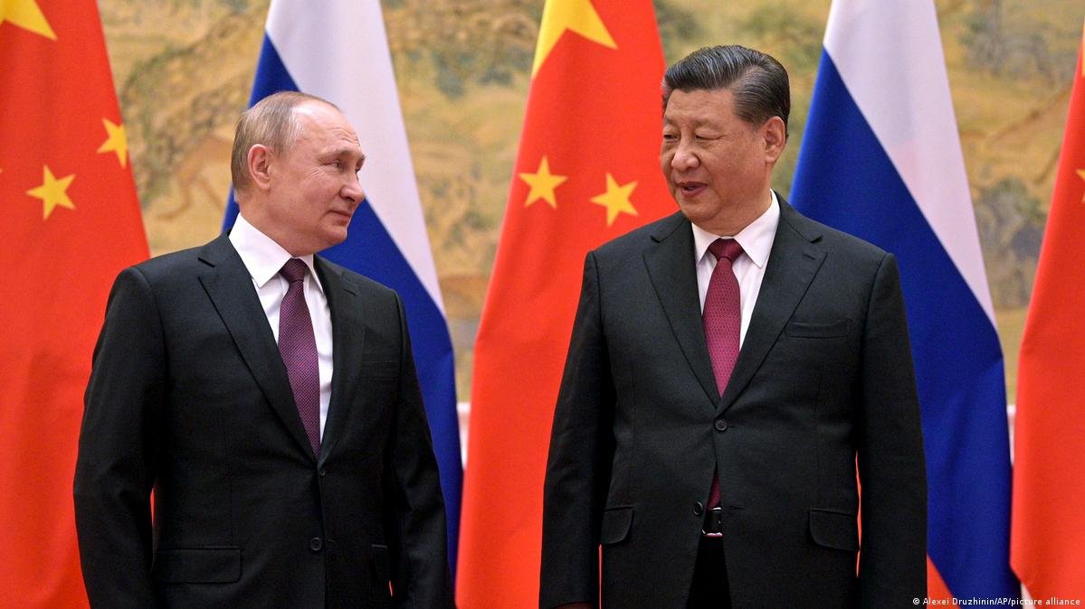  Vizită între comuniști dictatori. Liderul Chinei se duce la Putin, la Moscova