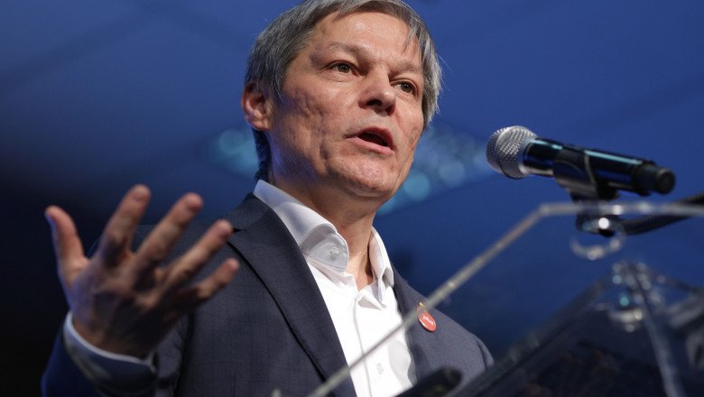  Dacian Cioloş îi cere lui Marcel Ciolacu să îl retragă din funcţie pe ministrul Agriculturii Petre Daea