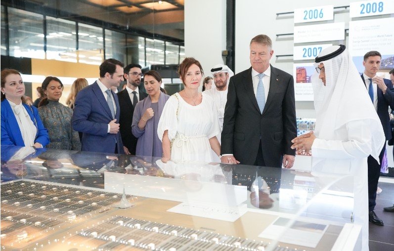  Iohannis a vizitat Masdar City, oraş axat pe asigurarea unui grad ridicat de sustenabilitate, ca proiect de dezvoltare urbană