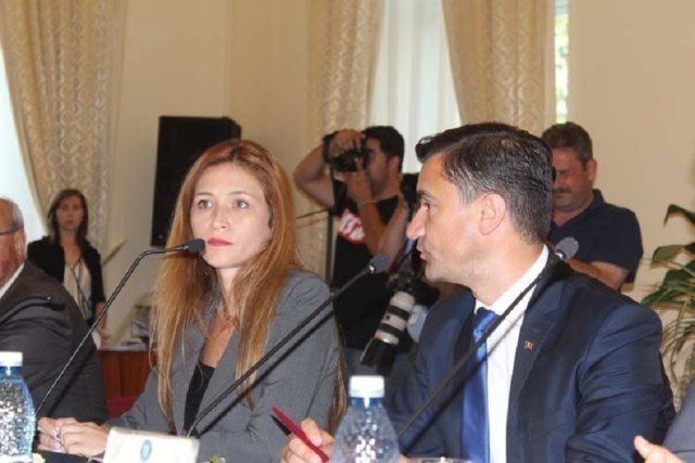 Denisa Ionaşcu, secretarul CL Iaşi, a pierdut prima rundă a meciului cu primarul Mihai Chirica