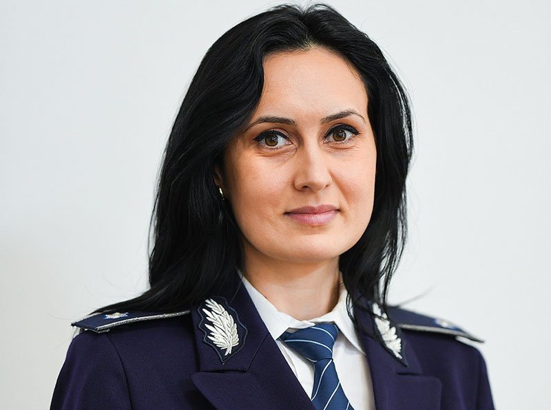  Cine este  Moroșanu Denisa, una dintre polițistele ieșene care au primit diploma de onoare