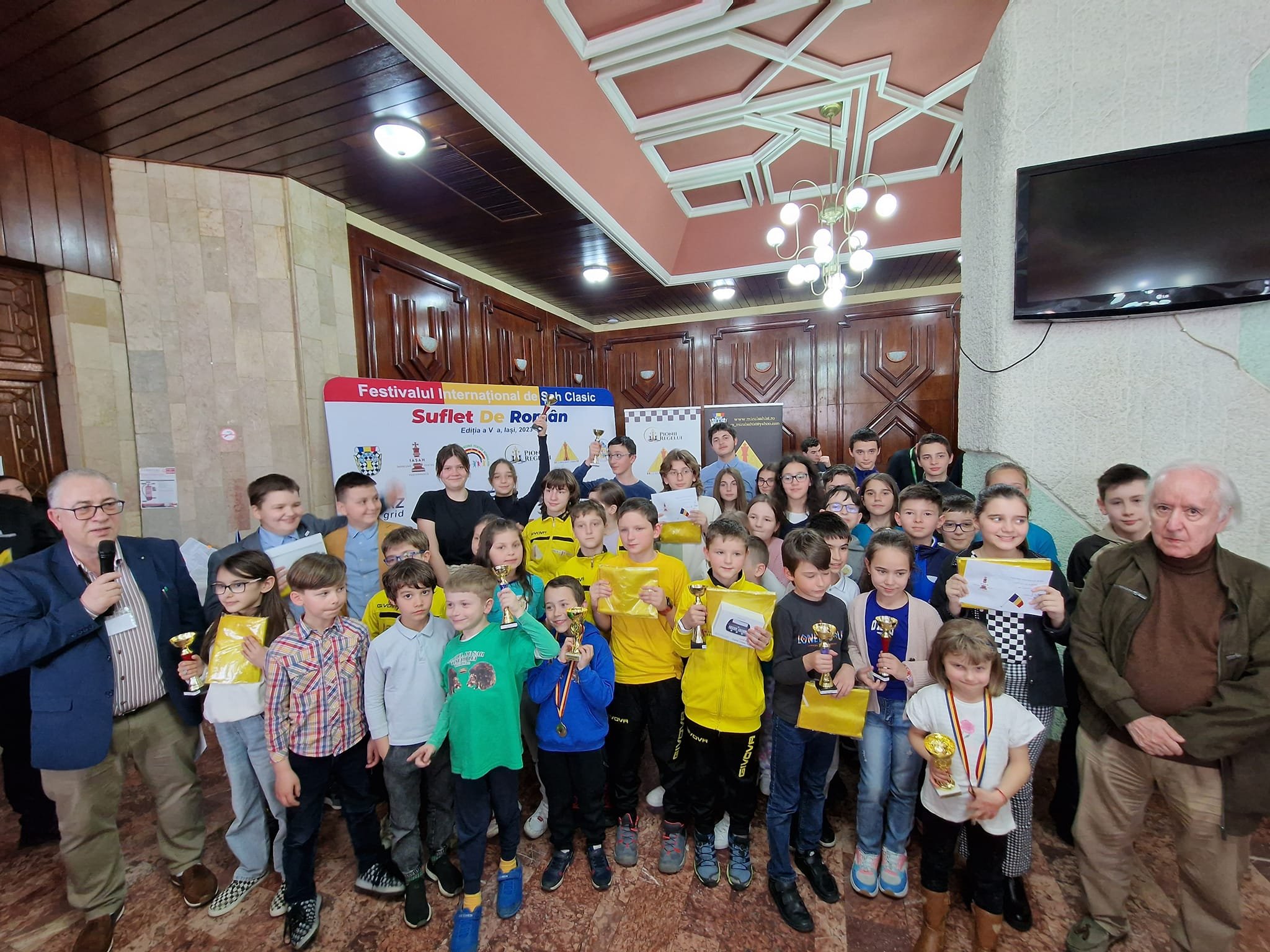  Festivalul International de șah -Suflet de român, care a avut loc la Iași, și-a desemnat câștigătorii