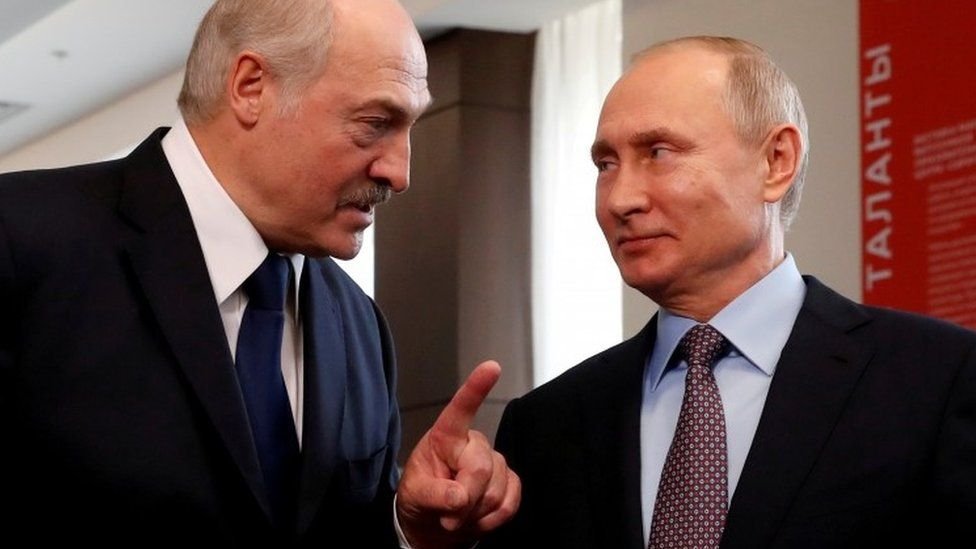  Putin şi Lukaşenko au stat de vorbă până după miezul nopţii. Ce au discutat cei doi dictatori?