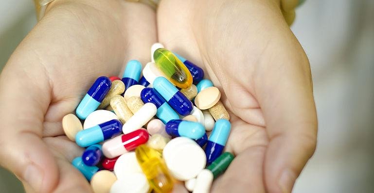  Rafila, întrebat despre posibila creştere a preţurilor medicamentelor generice: Nu se vor scumpi