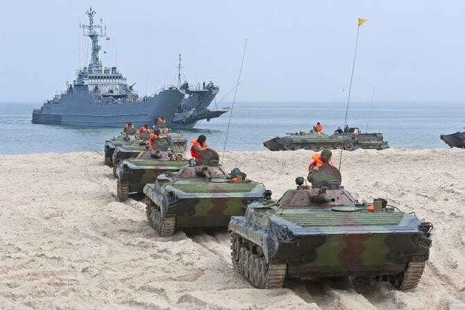  China simulează atacarea unor ţinte-cheie din Taiwan în a doua zi de exerciţii militare
