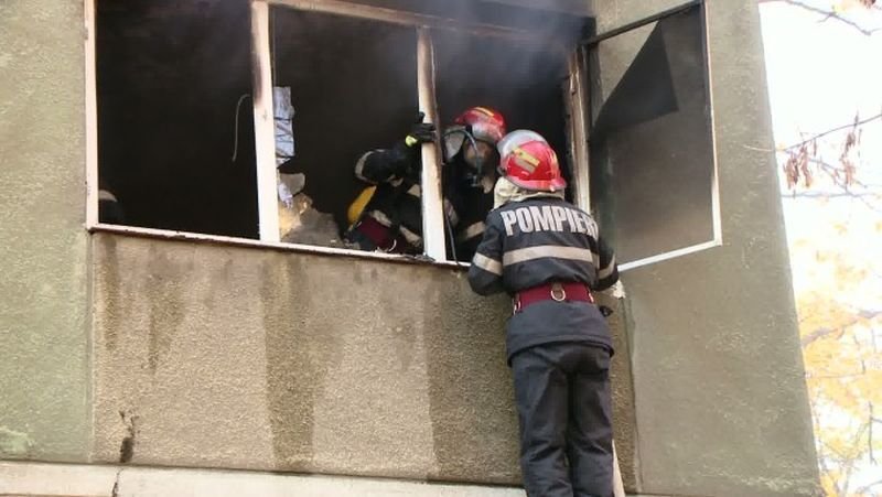  Incendiu într-un apartament din zona Tudor Center