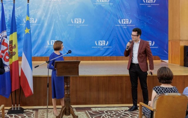  Maia Sandu: Foarte mulţi candidaţi în Găgăuzia, agenţi ai Rusiei. Insist pe studierea limbii române