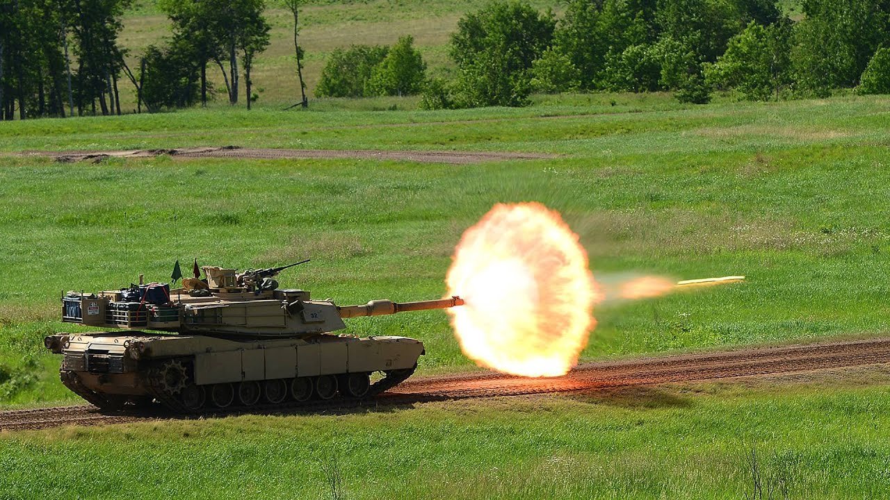  Trimiteţi Moldovei tancuri americane Abrams! La Botoşani, nu la Focşani!