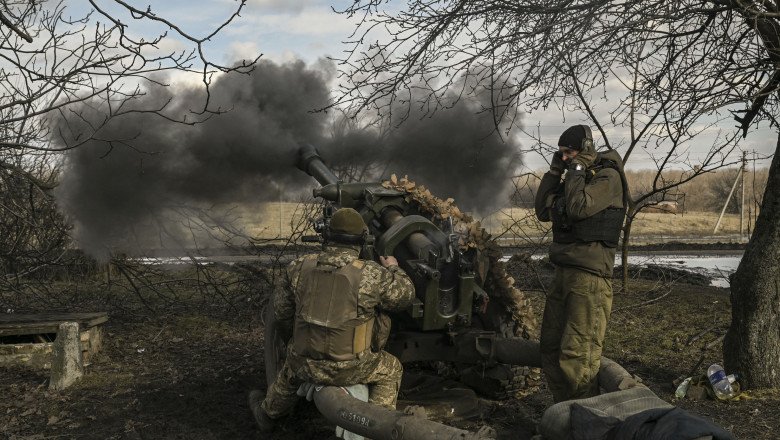  Ucraina a recuperat 10 poziții în jurul Bahmutului, Rusia a lansat 100 de atacuri cu rachete