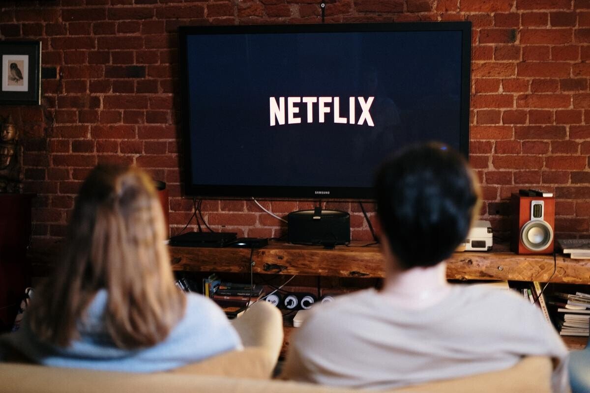  Când va începe interdicția de partajare a parolelor Netflix în Romania? Tot ce știm până acum despre modificările platformei de streaming