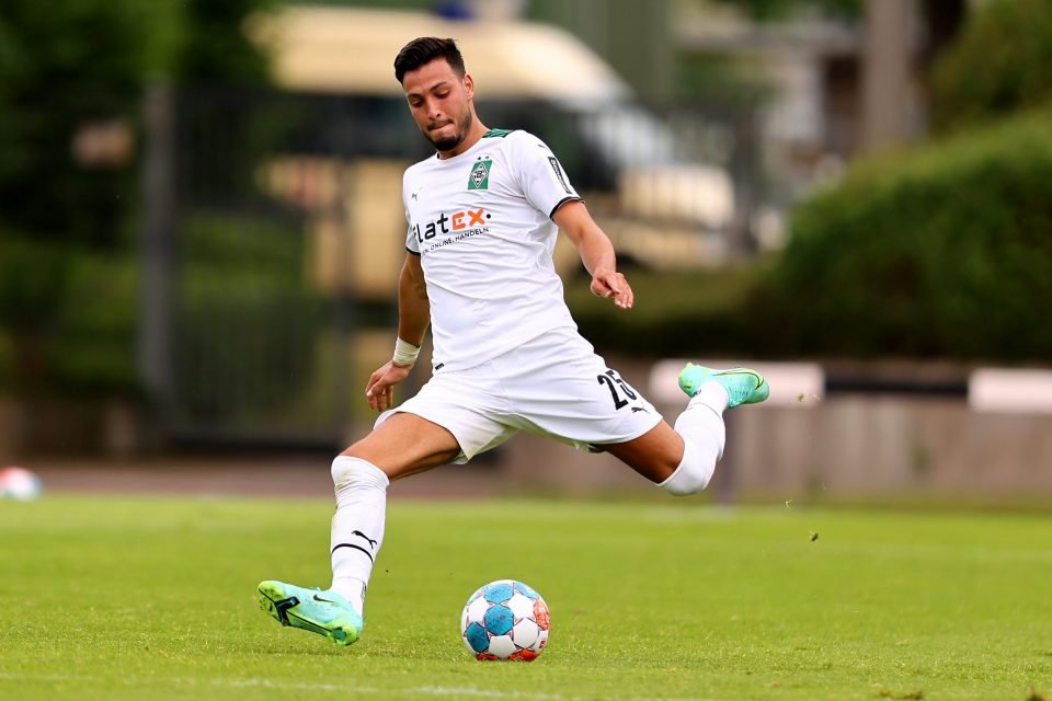  Internaţionalul algerian Ramy Bensebaini a semnat cu Borussia Dortmund