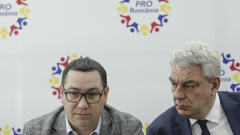  Un fost premier al României, acuzat de hărțuire de o fostă asistentă