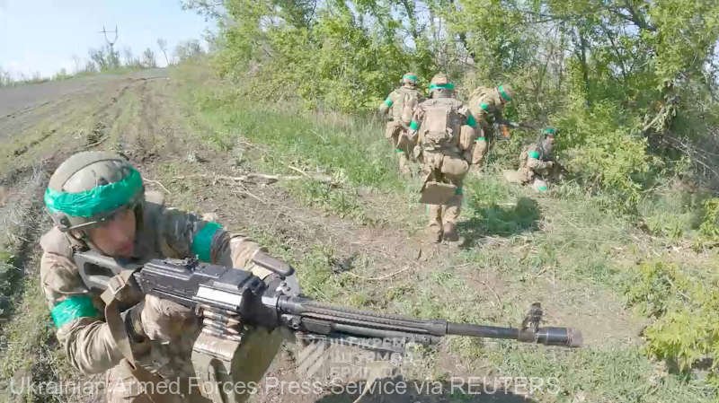  Ucraina anunţă progrese de peste un kilometru la Bahmut, dar contraofensiva nu a început încă